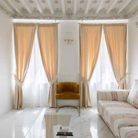 Domus Nannini Spa - L' Arco Di Matteotti Siena Eksteriør billede